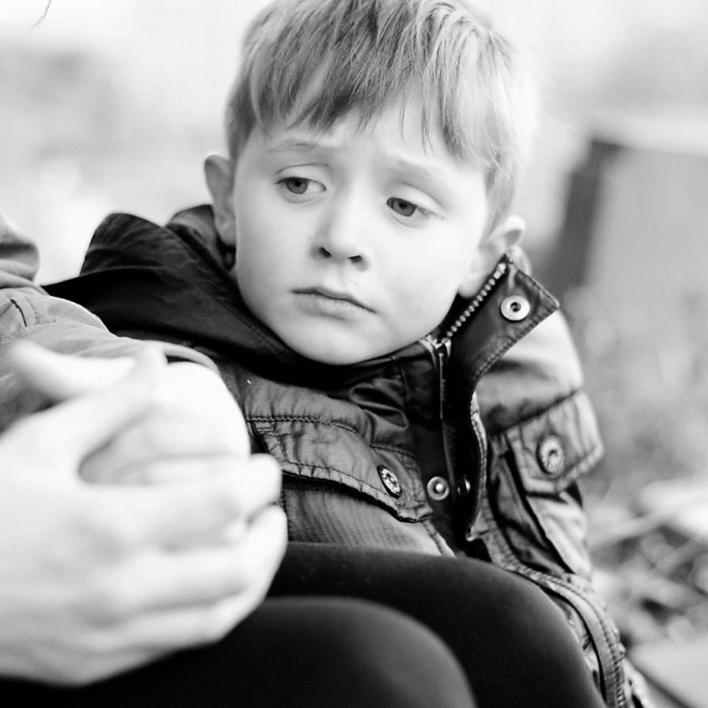 90,000 children homeless in the UK this Xmas. Download my single 'Warm' in aid of <a href="/Shelter/">Shelter</a> - itun.es/gb/51Nm4