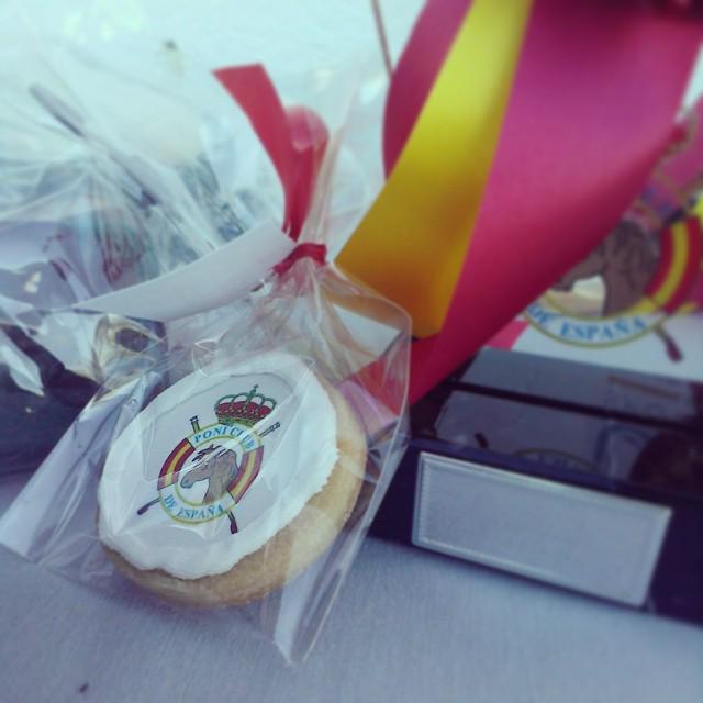 SecEcuestres's tweet photo. Premios dulces en el #Poniclub http://t.co/qXpA8hxmPM http://t.co/o0n2wOyvKk