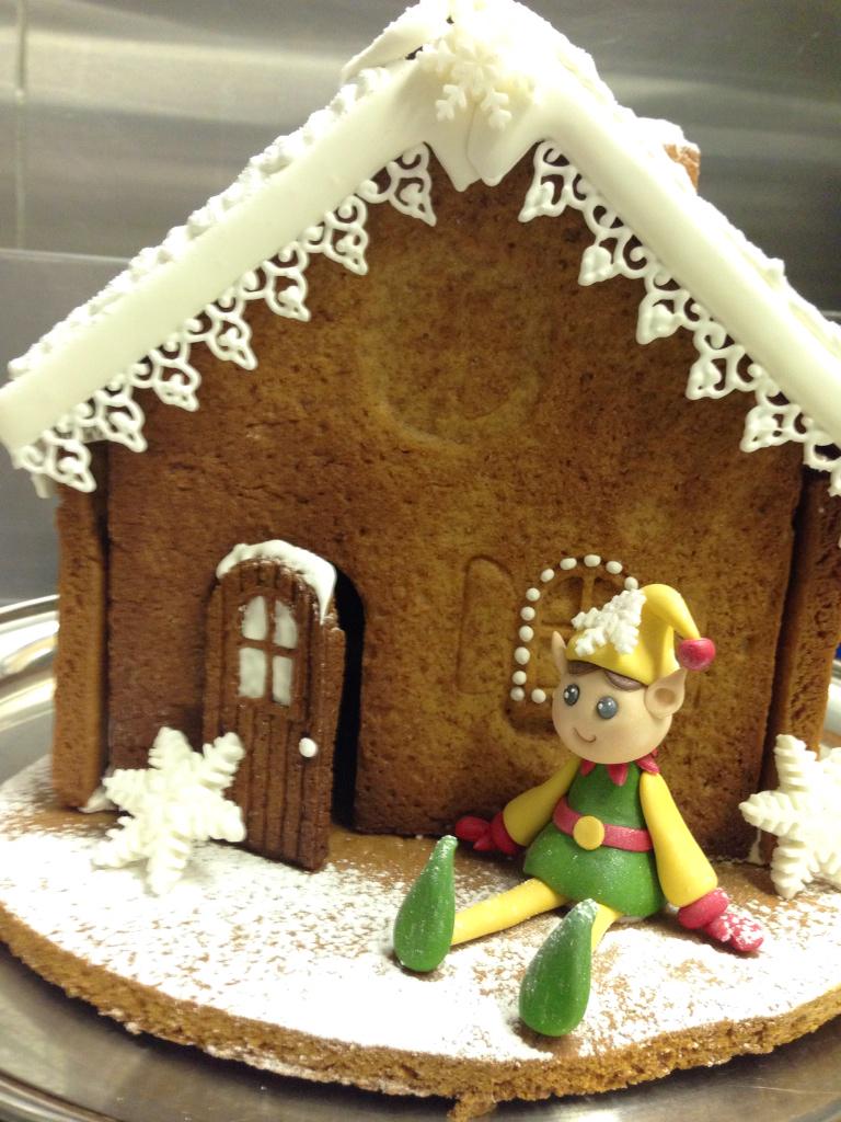 Christmas Houses @CapeGrace with our sweet little elf