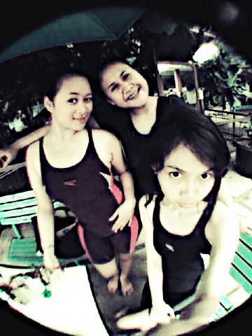 With <a href="/niddaViolina/">nidda alviolina</a>