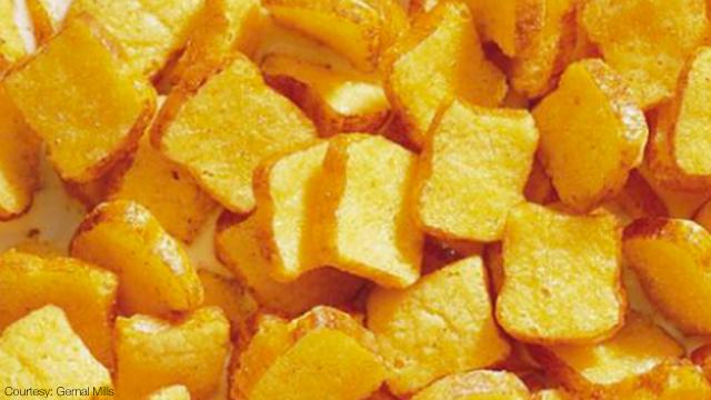 CNN's tweet photo. Children of the 90s, remember this cereal? After an 8-year hiatus, French Toast Crunch is back http://t.co/00vzkO4hTz http://t.co/tvbIq7FcVV