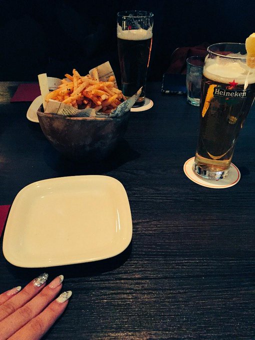 美味しかったし楽しかったん(人 &bull;͈ᴗ&bull;͈) http://t.co/2xDrq6GcRx