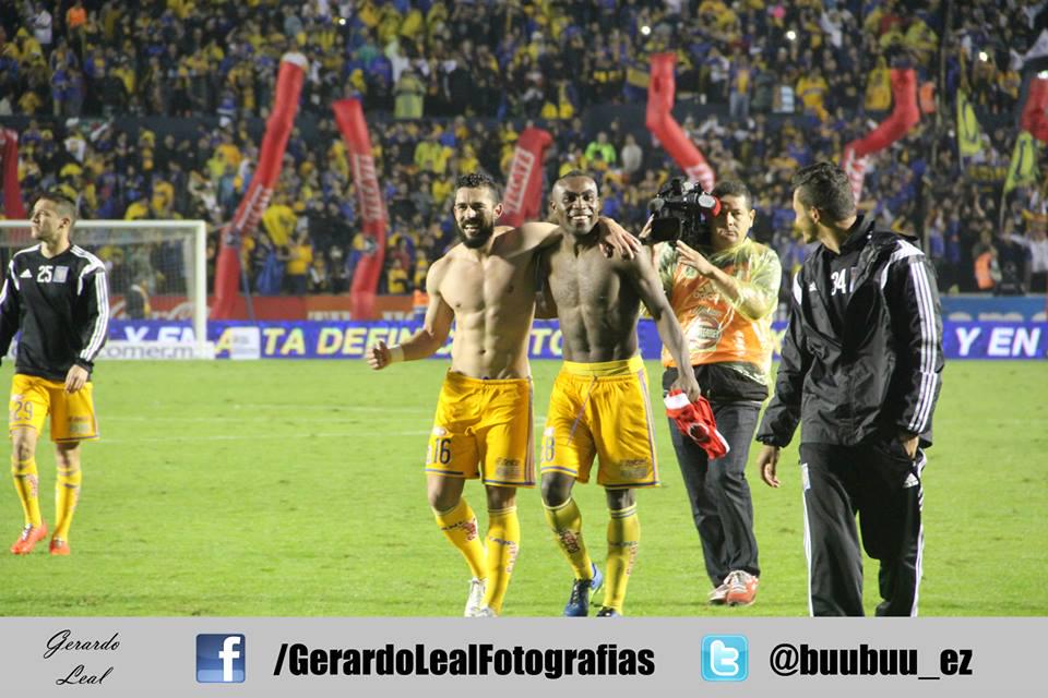 herculezg's tweet photo. Con mi rey el Dinamita .. @7JoffreGuerron #VamosPorMas #EstoEsTigres   🙏🐯👊 http://t.co/6TVGpiucU4