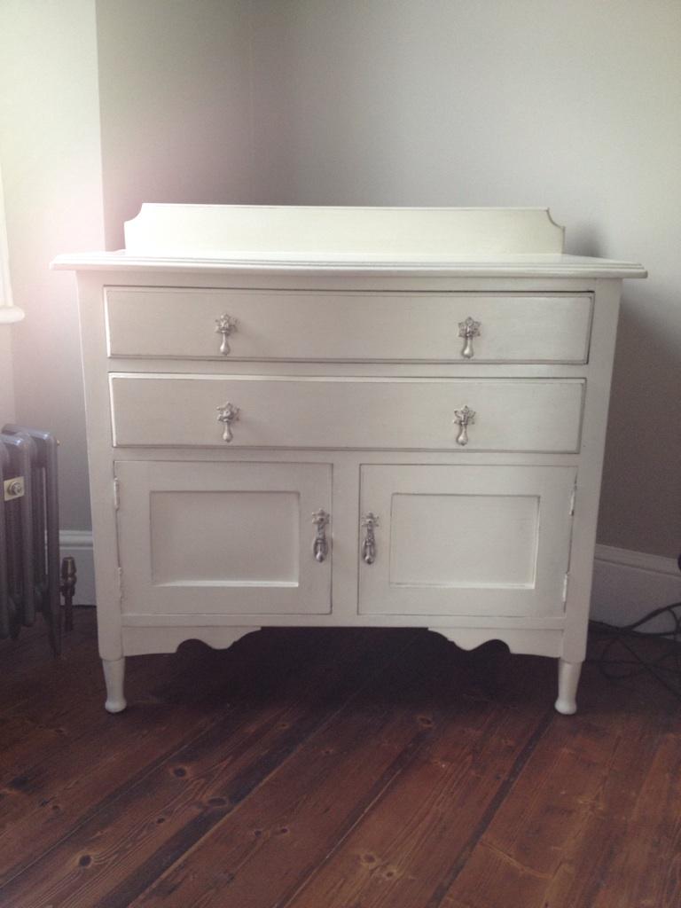 NettletonLee's tweet photo. Chest of drawers and pretty chair for the master bedroom. http://t.co/C5LSH6UiG3