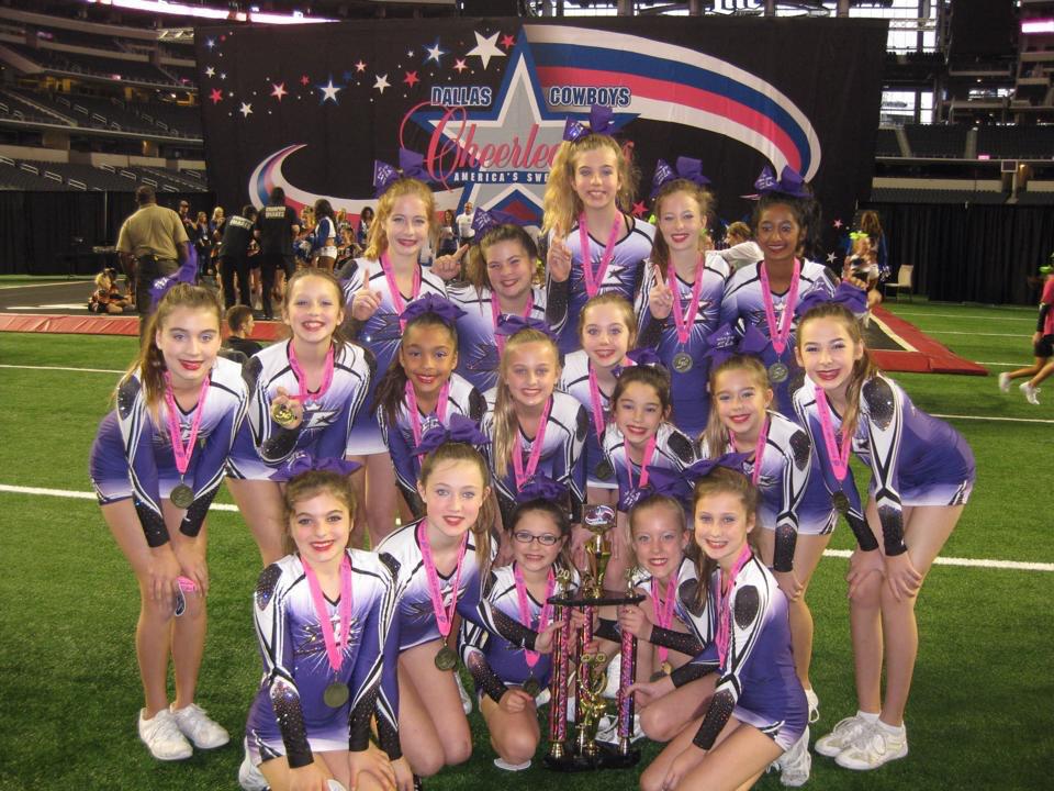 Express_Dallas's tweet image. Flash, Blaze and Storm, 1st place this weekend at DCC Fall Championship! So proud of our Express family!