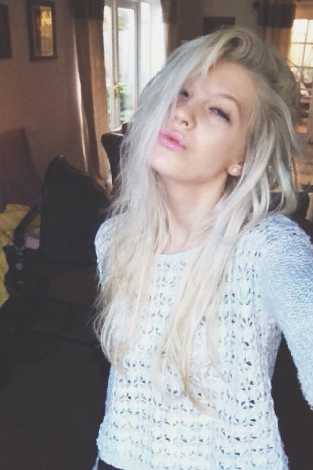 _pppolly's tweet photo. icon but coloured✨ http://t.co/AyOCPmy5Kn