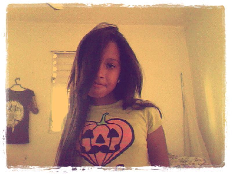 claribe11's tweet photo. Estoy jugando con el efecto Soleado en Webcam Toy #webcamtoy http://t.co/u6K7RrZQwl