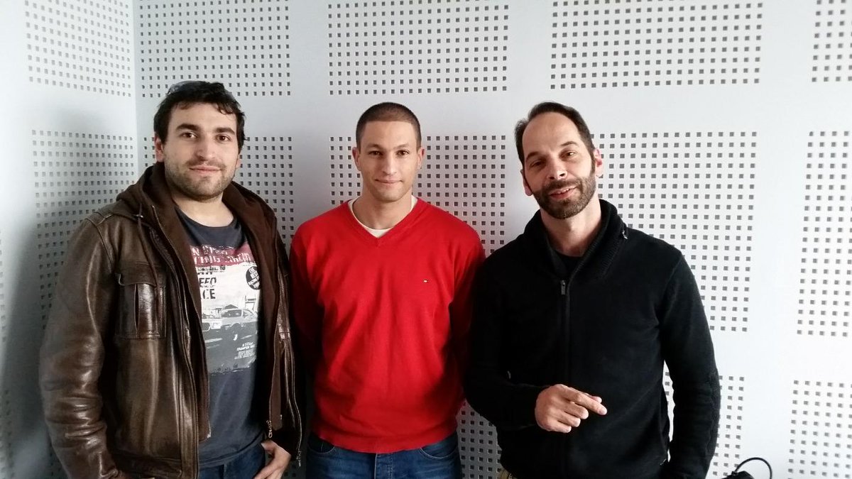3DMORPHOZ's tweet photo. Interview avec @poliemmanuel Et @JulienHody dans le cadre de #STARTINCOM
Merci à tous http://t.co/ywHcjUXx2I