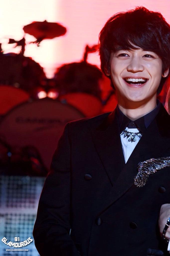 I wish you all the best and have a good health. Happy Birthday Choi Minho      