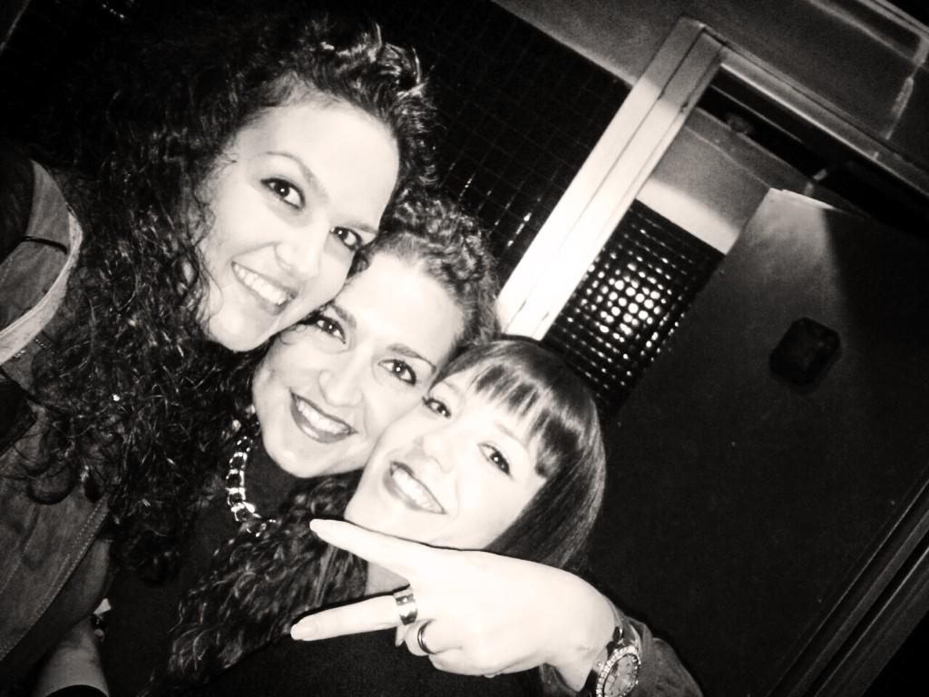danieldiana7's tweet photo. Mis compissssss http://t.co/AGbHp2D4m0