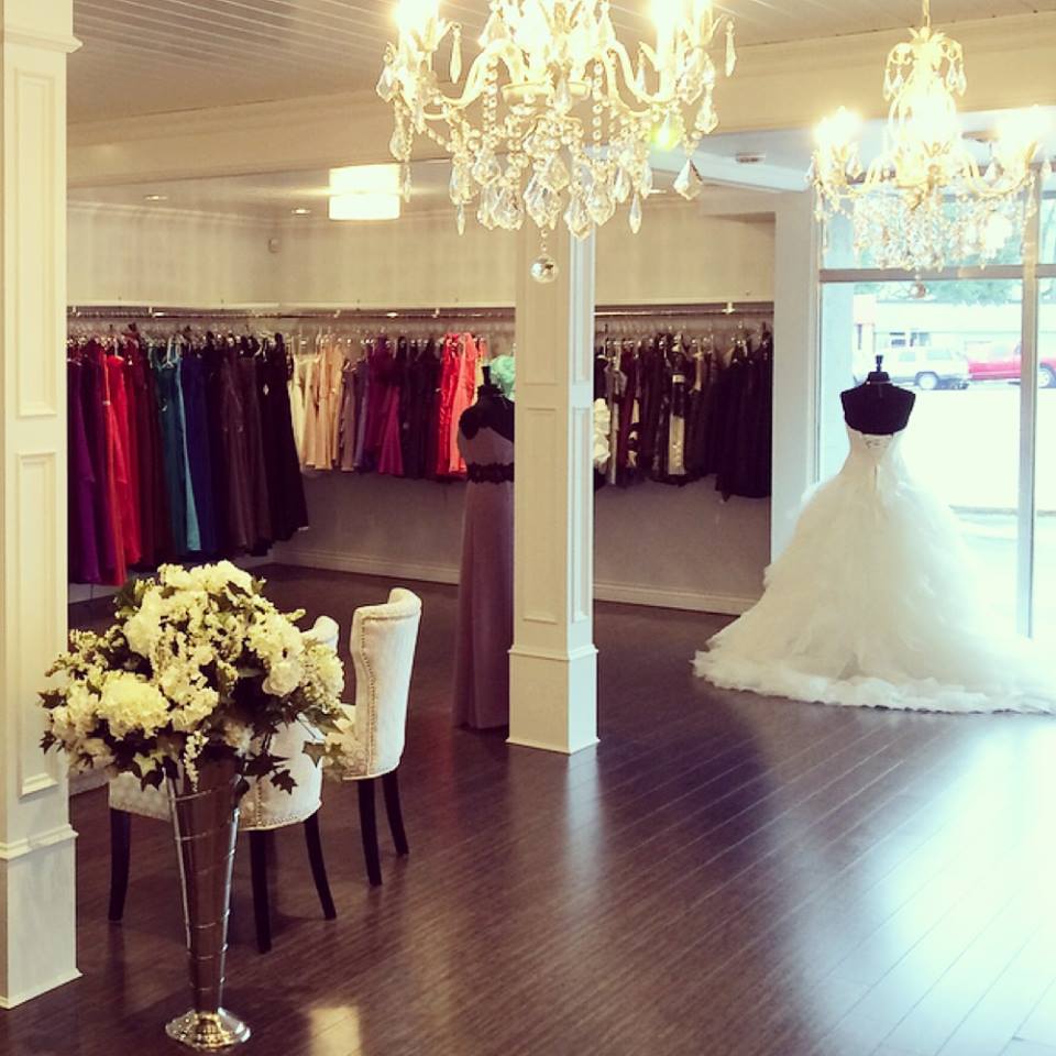 AgapeBridal's tweet photo. Brand New Store! Come check it out! #abbotsford #wedding #weddingdress http://t.co/SjFLWPgHLT