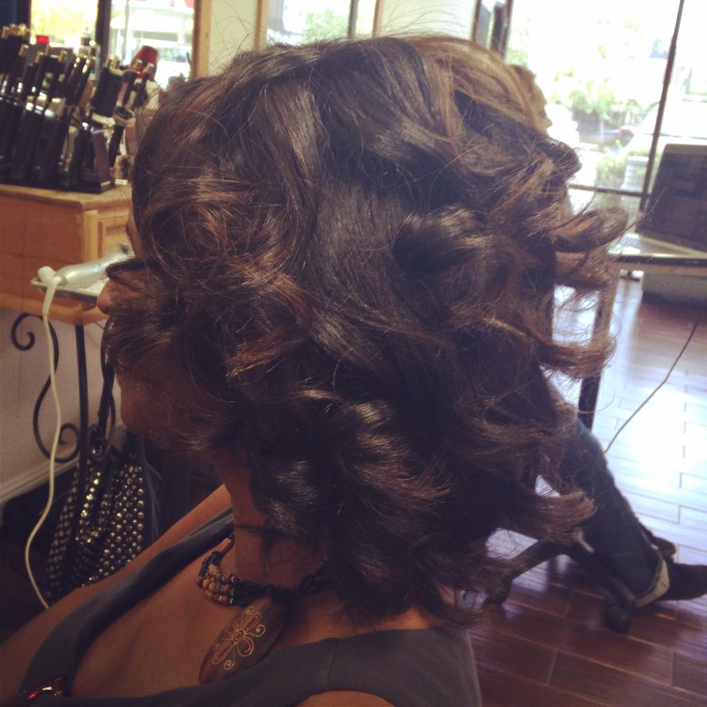 FallonCourtney1's tweet image. My work #healthyhair #hairextensions #pressandcurl #haironfleek #hairstyle #haircut #hairstylist