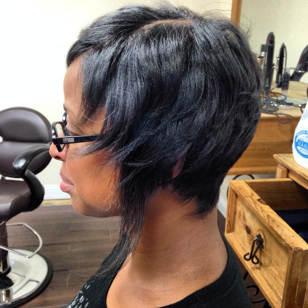 FallonCourtney1's tweet image. My work #healthyhair #hairextensions #pressandcurl #haironfleek #hairstyle #haircut #hairstylist