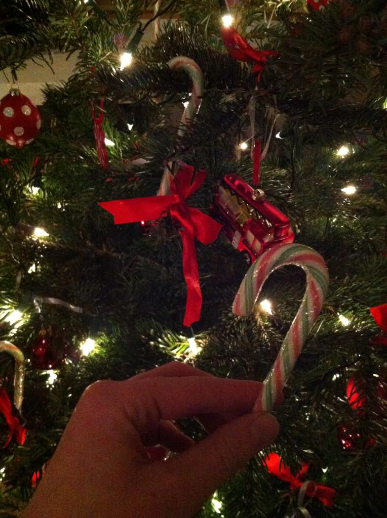 Lotske's tweet image. Nu is mijn kerstkaartpakket compleet. Bedankt @WinkelvanPapier voor het mooie pakketje. Deze past goed bij de rest :)