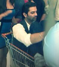 Ranjeeta_Kaur's tweet photo. Remember when this happened & we could not look at a shopping cart the same way again? #MAMRWeek #ThreeDaysMore http://t.co/9L8eCs3OFF