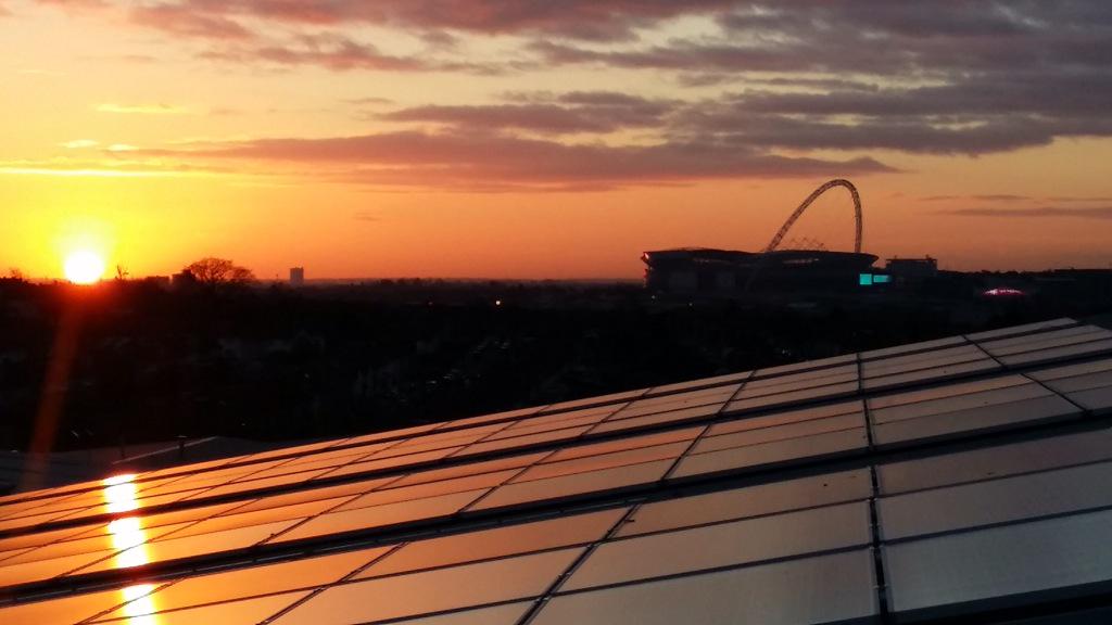 3drm's tweet photo. London: UK's lowest number of solar installs. Why? HUGE untapped potential. Pls RT #solarinthecity http://t.co/XZWWzXmtSi