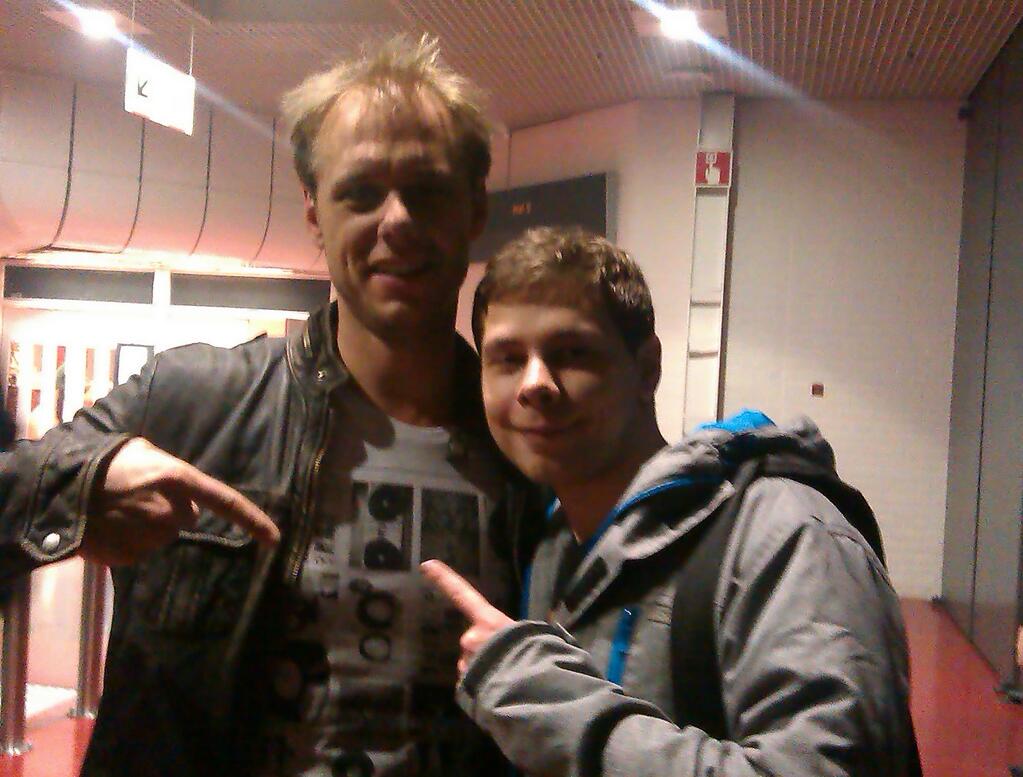 HAPPY BIRTHDAY Photographer !! Armin van Buuren 
