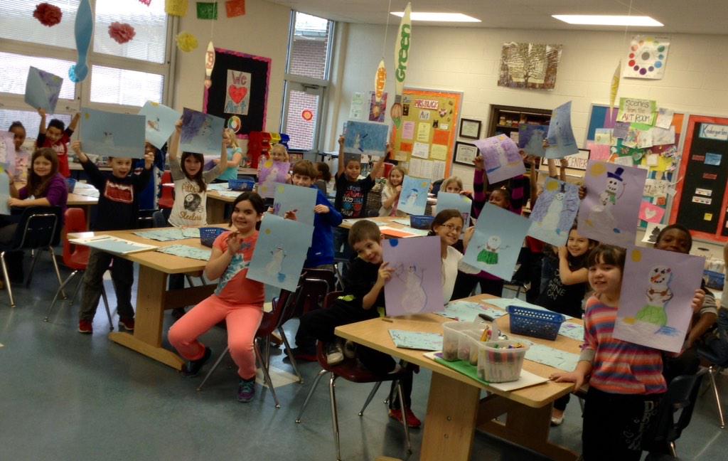 ArtwithMrsBlack's tweet photo. Snowmen at Night with @MissRhodes307 class! #elementaryart #drawing #3rdgrade http://t.co/QOi6IyPGx4