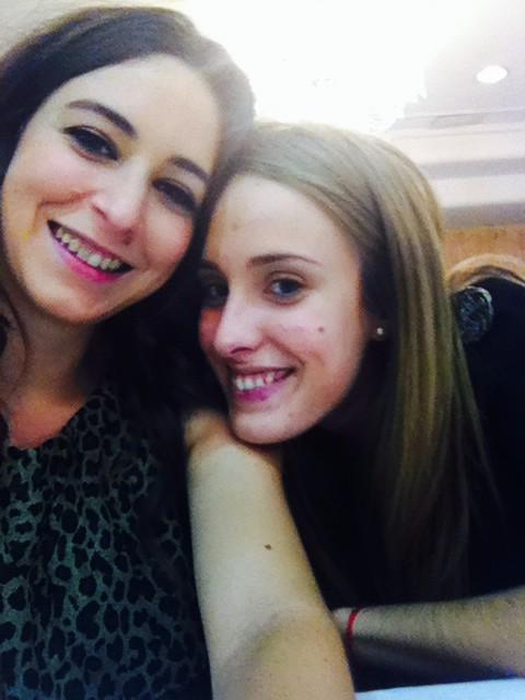 laublam's tweet photo. A la rubita bonita que empieza a entender mi gusto por los no cumpleaños, feliz día! y por muchos muchos más @inmaxD http://t.co/uazmJCjcmz