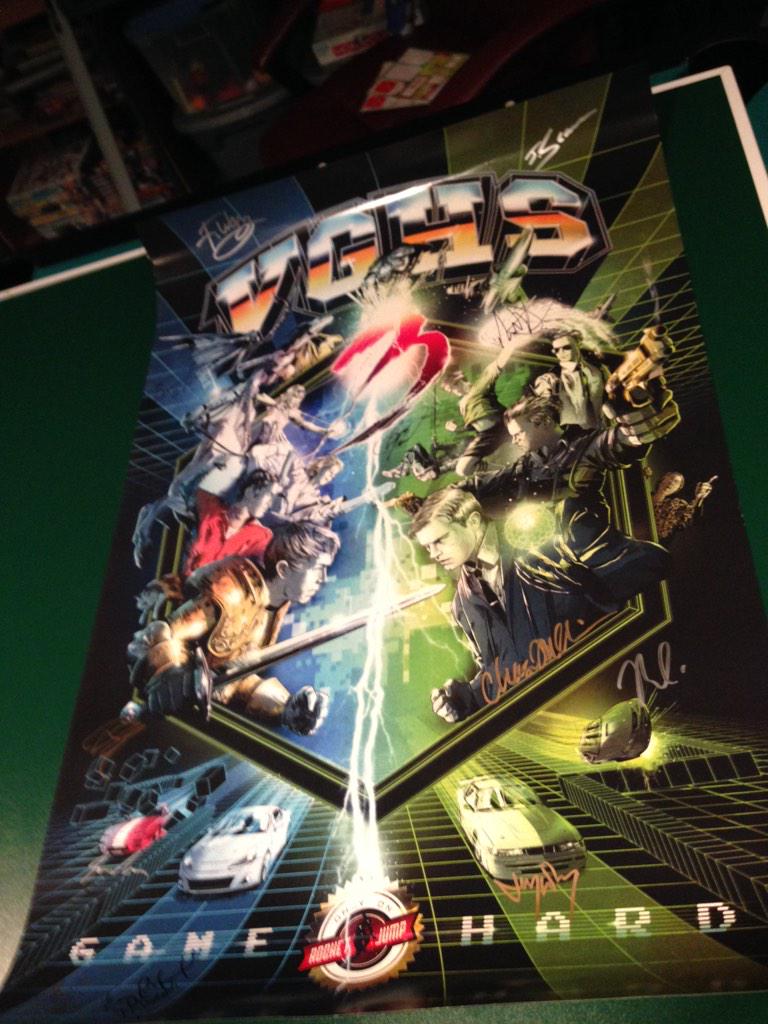 LukeMillz10's tweet photo. @VGHS @VGHSFanpage GOT SOME OF MY VGHS STUFF IN I CANT TELL SOME OF THE SIGNATURES BUT IM JUST SO EXCITED http://t.co/BJ4vNpmAoN