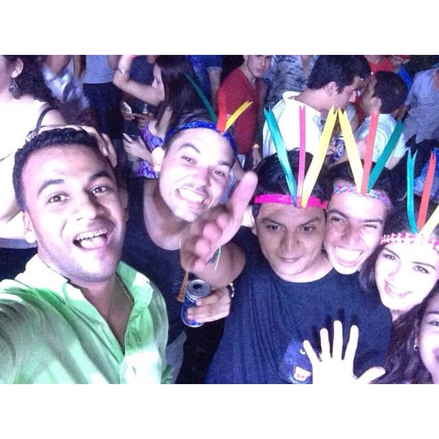 CarlosVanegas28's tweet photo. En el Partyseo #LastNight #Griteria 🎉🎆🍻😜✌ http://t.co/jJRoYXTD4V