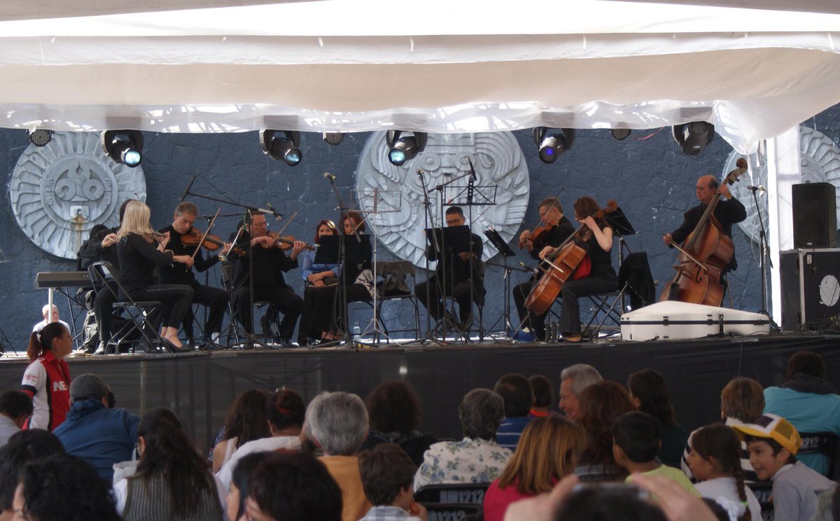 Rio_Magdalena's tweet photo. Les compartimos imágenes de las actividades realizadas en el 3er #FestivalComunicArte #MagdalenaContreras #DF http://t.co/7XKzDmzokv