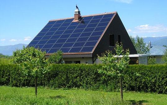 Support_Handle's tweet image. Solar panels in the prairie - here&apos;s our list of top homes to visit.