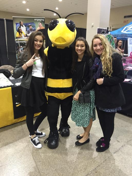 AllyLehmann's tweet photo. #buzzjingleball http://t.co/ZTvwnRmbbM