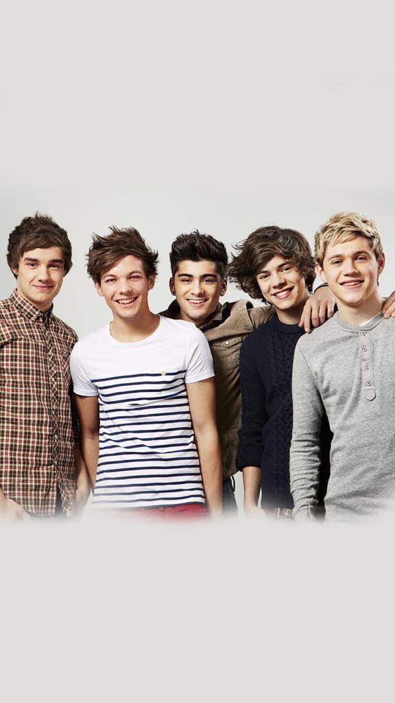 I'm sooo exited to go see them live next year omfg !!!! ❤️😉😍