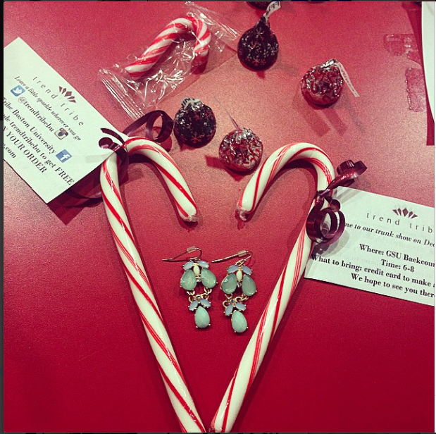 trendtribebu's tweet photo. Stop by the GSU Link tomorrow for free holiday candy before our @BostonKAO Trunk Show in the GSU Backcourt at 6pm! http://t.co/TcWpFdrxVf