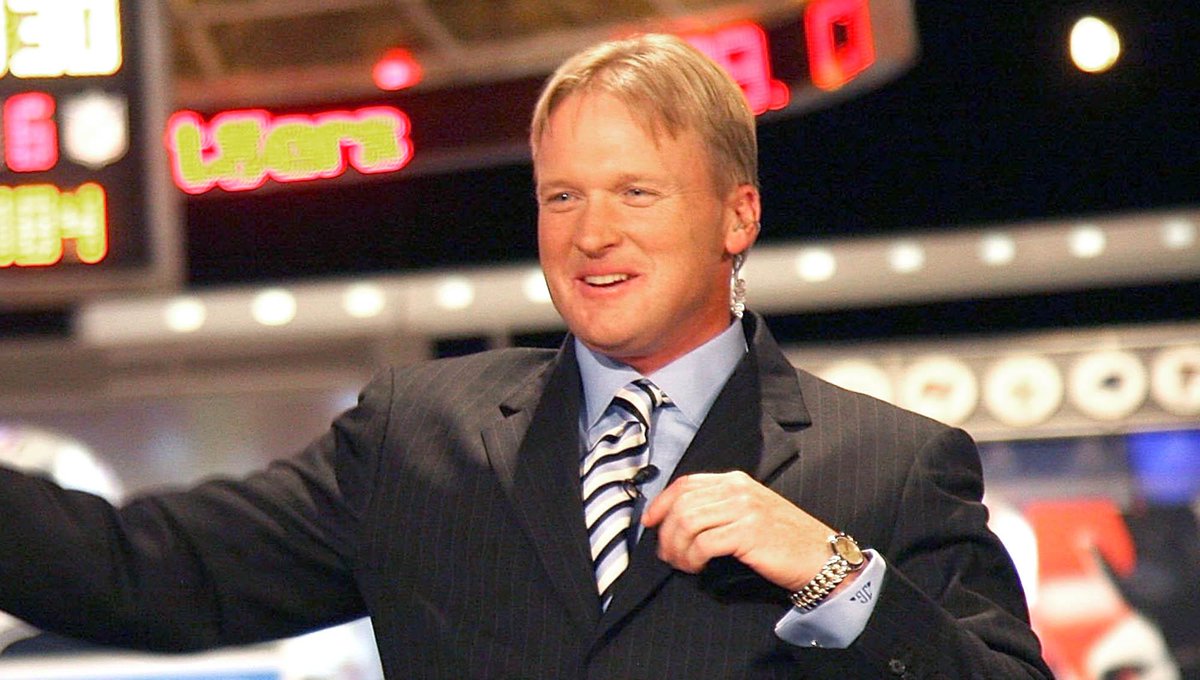 TheOnion's tweet image. Jon Gruden Impressed By Every Blade Of Grass On Football Field onion.com/1D0DxsJ