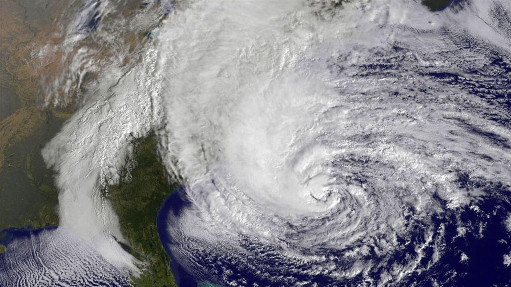 Weather_Beauty's tweet photo. Hurricane #Sandy http://t.co/rWY3PeJECV