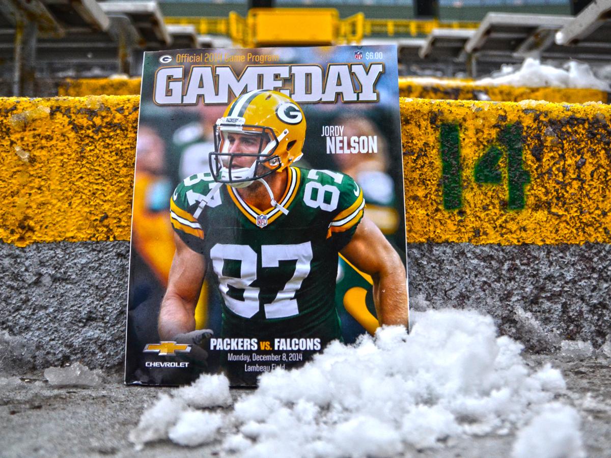 Green Bay Packers on X: Jordy Nelson is featured on the cover of tonight's  #Packers game program. #ATLvsGB #MNF  / X