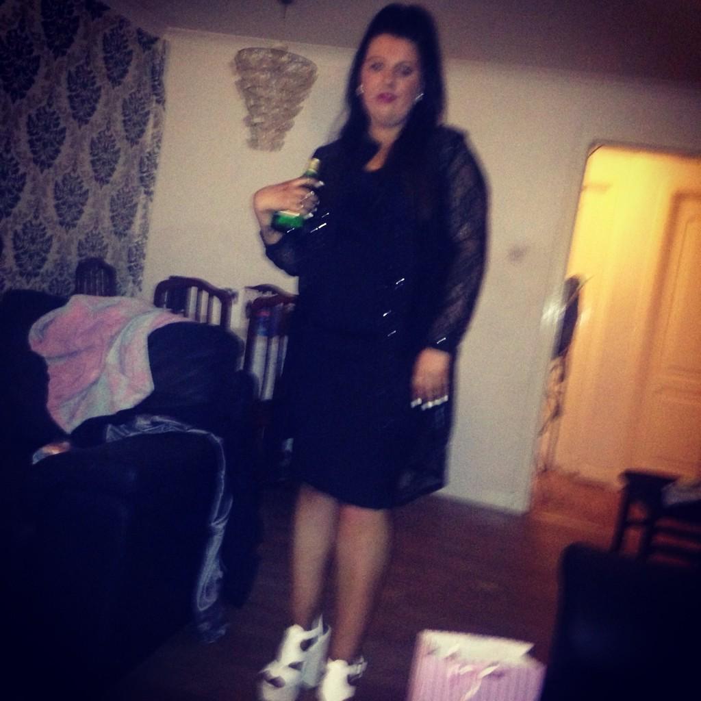 Chelsea05587845's tweet photo. Partyy http://t.co/RehVv4VsWC