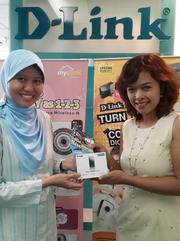 DlinkID's tweet photo. Selamat @primaresya mendapatkan mobile router DWR-730 + voucher belanja Rp.300.000 #Indocomtech2014 twitpiccontest http://t.co/iNed6YEy7H