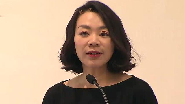 SBS8news's tweet photo. 대한항공 조종사 노조가 성명을 내고 "조현아 부사장의 사건에 대해 사측은 제대로 책임지는 모습을 보이지 않고 있다"며 "승무원에게 책임을 전가하고 있다"고 비판했습니다. http://t.co/3Xg03HCMq7 http://t.co/xag0QSUyBd
