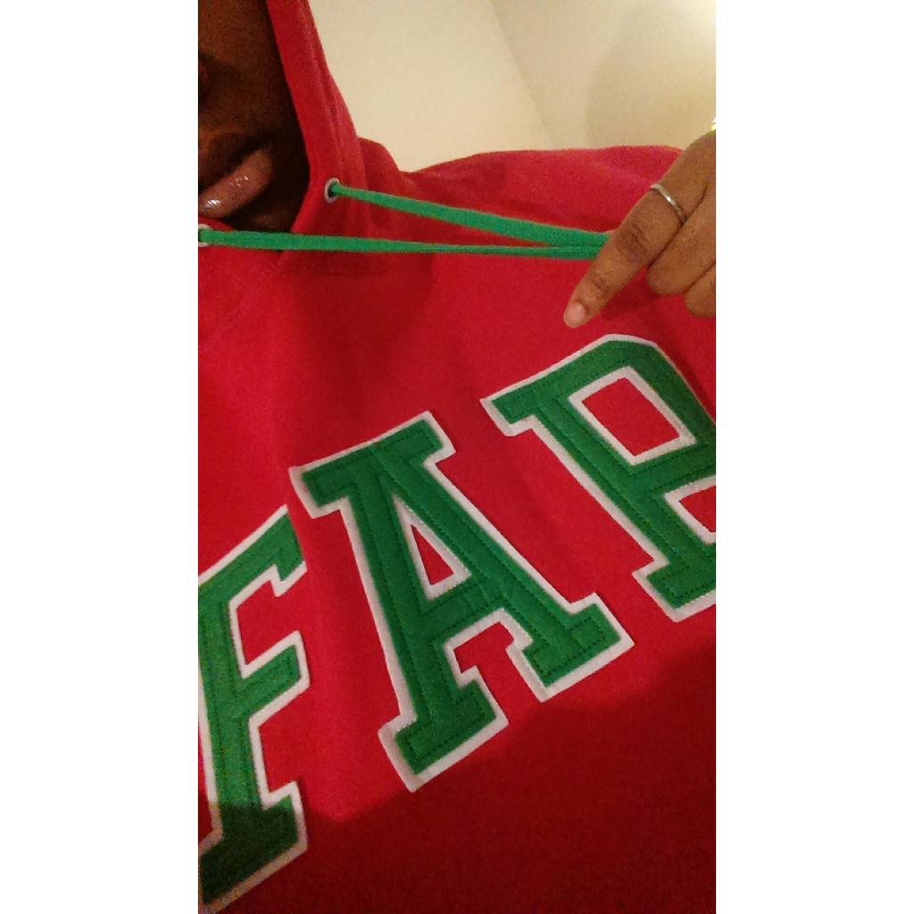 RJayDub's tweet photo. Fap Fap Fap Fap Fap 🍆 💦💦💦 #golfwang #oddfuture my fav. http://t.co/qPl6duuVuA