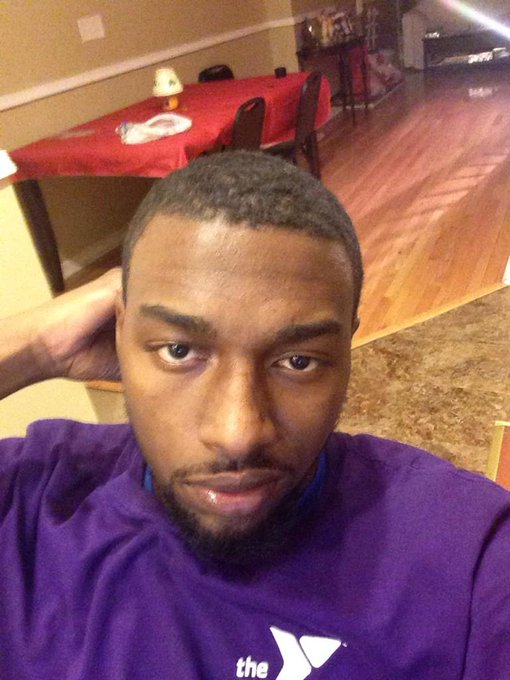 I'm back everyone http://t.co/q2IMAzJ8l9<a href="/tag/newprofilepic"class="tags"><span>#newprofilepic</span></a>