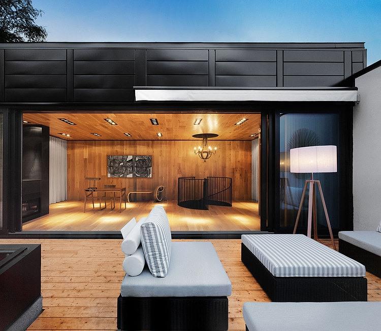 White Canvas On A Green Roof by Martine Brisson homeadore.com/2013/02/12/whi…
Please RT #architecture #interiordesign