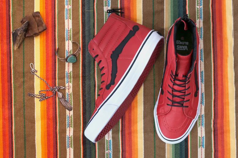 karinakcp's tweet photo. alguien consigame estos 
Blends x Vault by Vans 2014 Sk8-Hi Zip LX "Bone" http://t.co/2XVPinqfwg