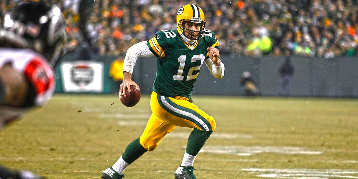 Aaron Rodgers went 18/25 for 190 yards & 2 TDs in the 1st half: Recap. 