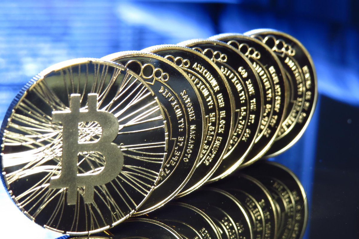 MintPressNews's tweet photo. Now That #Bitcoin's Hype Has Been Spent, What’s Next? http://t.co/563fJszPwx #encryptnews #technology http://t.co/Alx1FSpacl