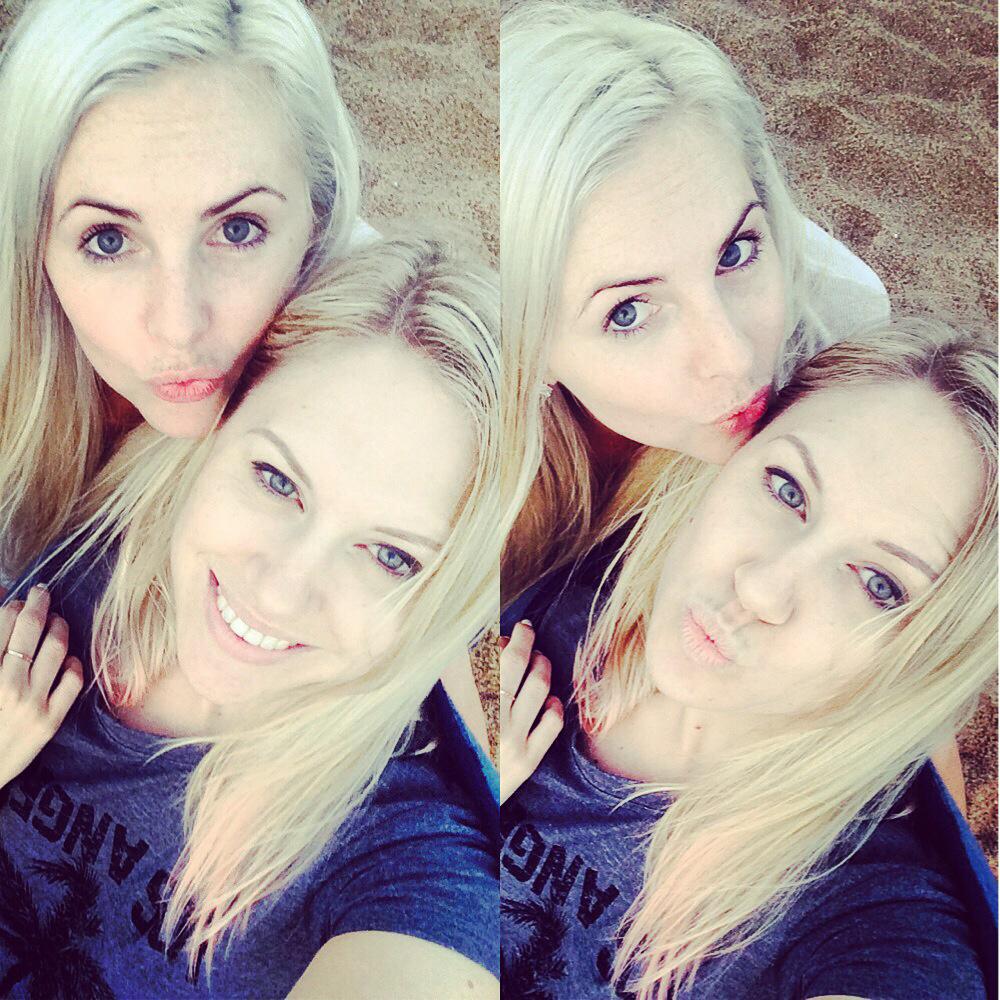 kirstydt's tweet photo. 5am beach love 💋💋💋 @jax_isaac http://t.co/3G6q4ol0Xr