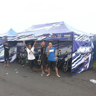 yasinmambu's tweet photo. RT @MpkOtd: Genk metal pecok @Fandi_Pendol @yasinmambu http://t.co/kMzzF87dkV