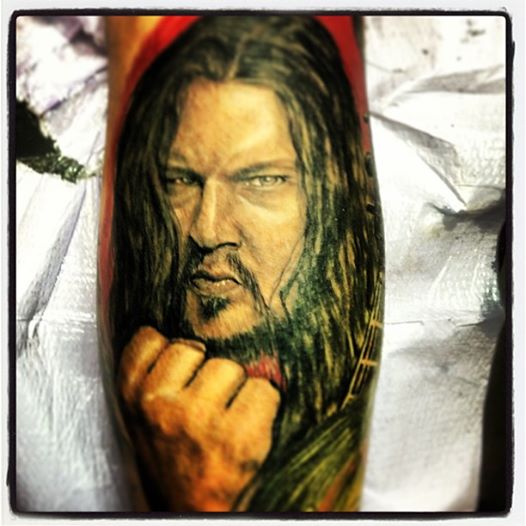 RapheumetsWell's tweet photo. Dimebag tribute our Vocalist Tripp got 1 year ago! RIP brother getcha pull \m/ http://t.co/jD8ePZ2ZAc