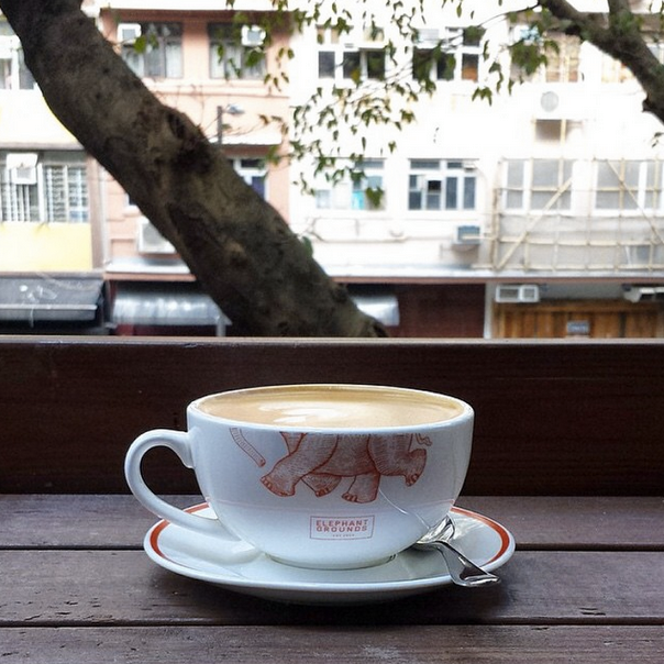 YapHongKong's tweet photo. Good Morning Yappers,
Christmas is around the corner. Festive specials at Elephant Grounds are ready! 
#YapHK #Coffee http://t.co/KtbJ0Iehxk