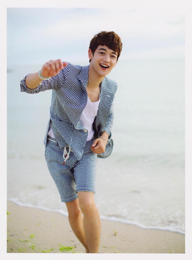 Happy 24th birthday Choi Minho! Were wishing you a day that is as special in every way as you are!  