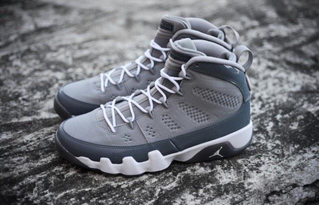 _freshkicks_'s tweet photo. Cool Grey 9's http://t.co/ZbrGGHtcYg