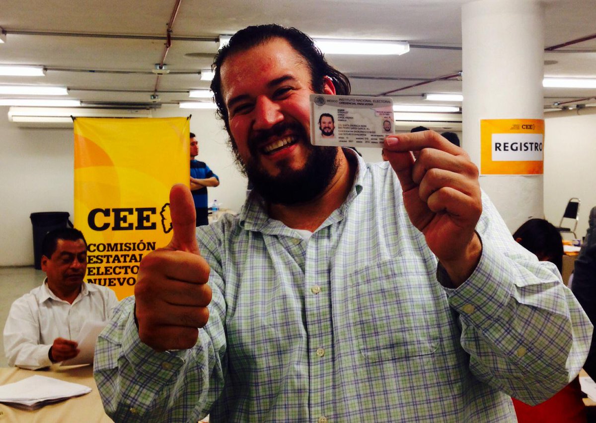 sp_jennings's tweet photo. Ejerciendo nuestro derecho a ser votados @CEENLMX #SPGG RT http://t.co/hXp4U5NTaA
