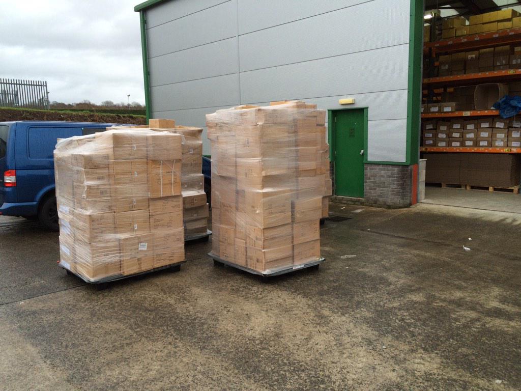 sharedfarmer's tweet photo. Great to see an @ELFCosmeticsUK delivery this morning 😀 @Distribeauty HQ http://t.co/TbiBfdV2jp